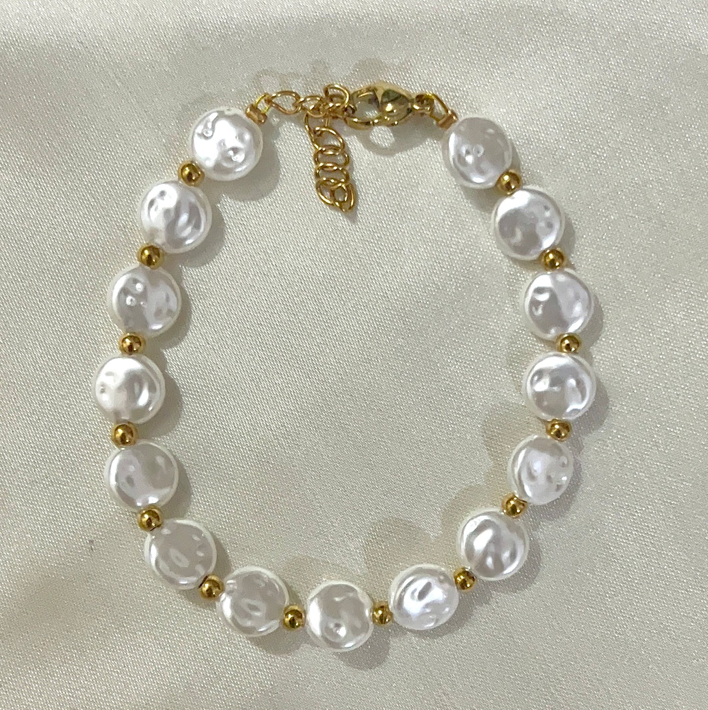 the og pearl bracelet