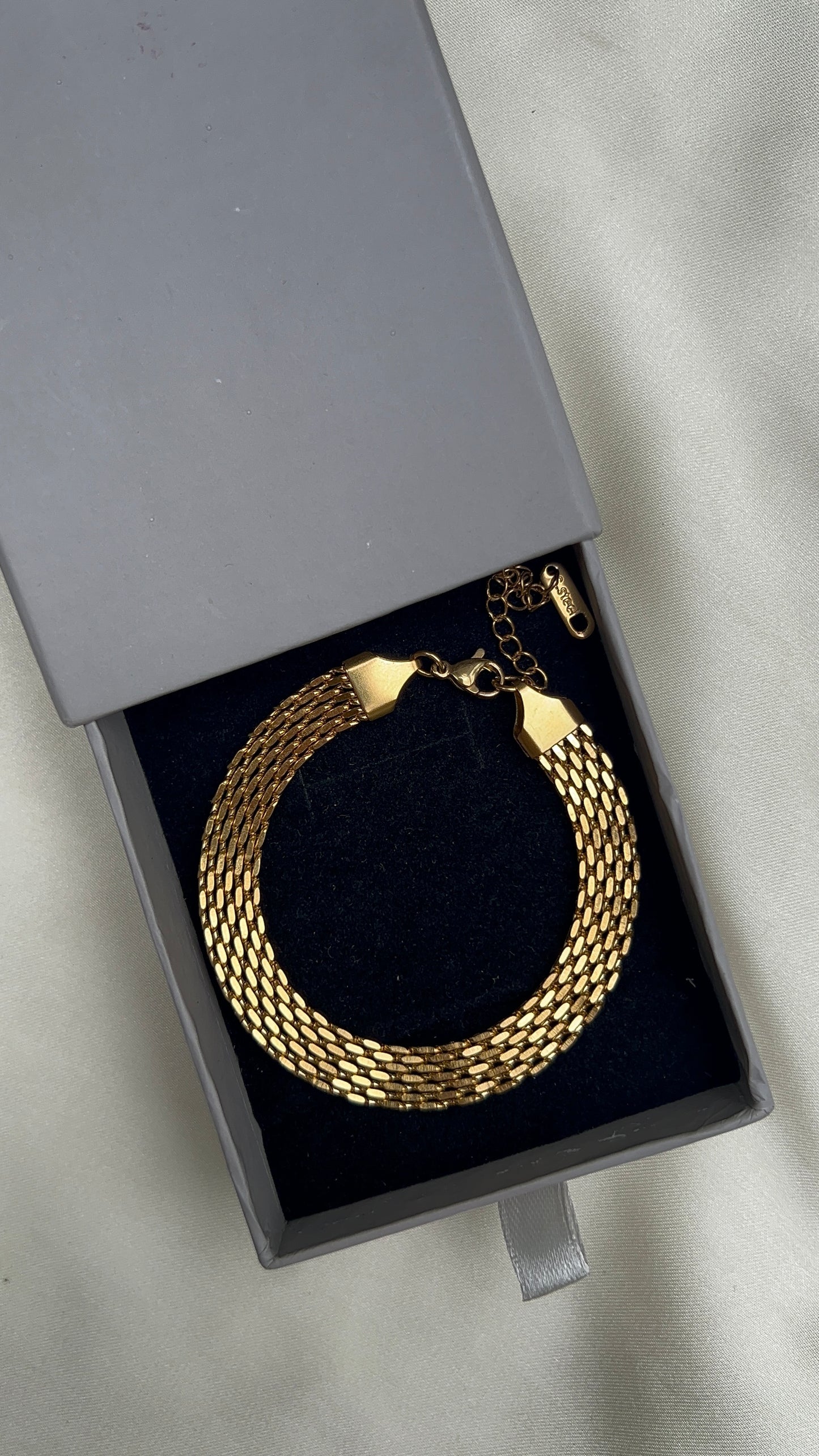 stainless steel bracelet duo