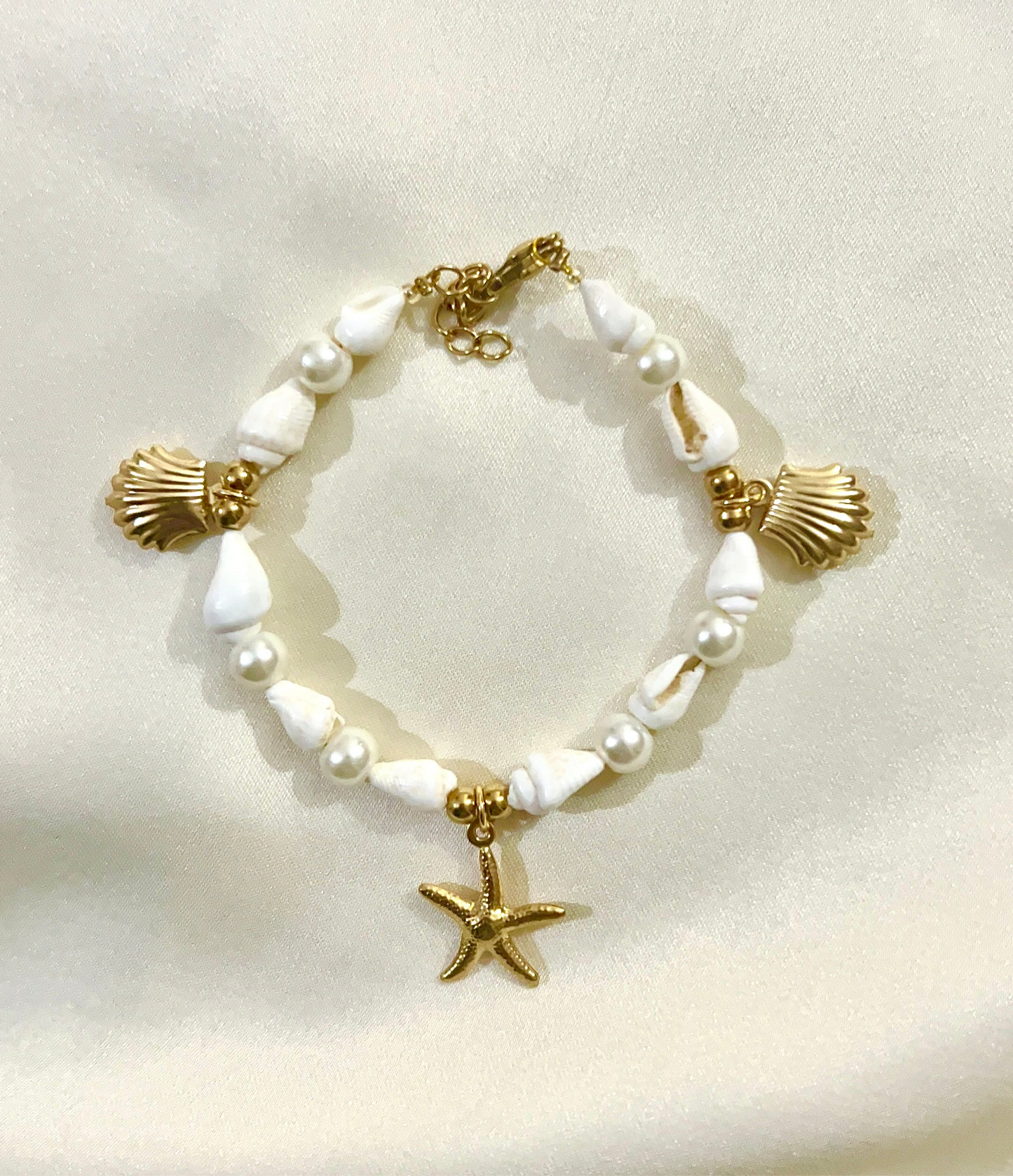 beachy charm bracelet