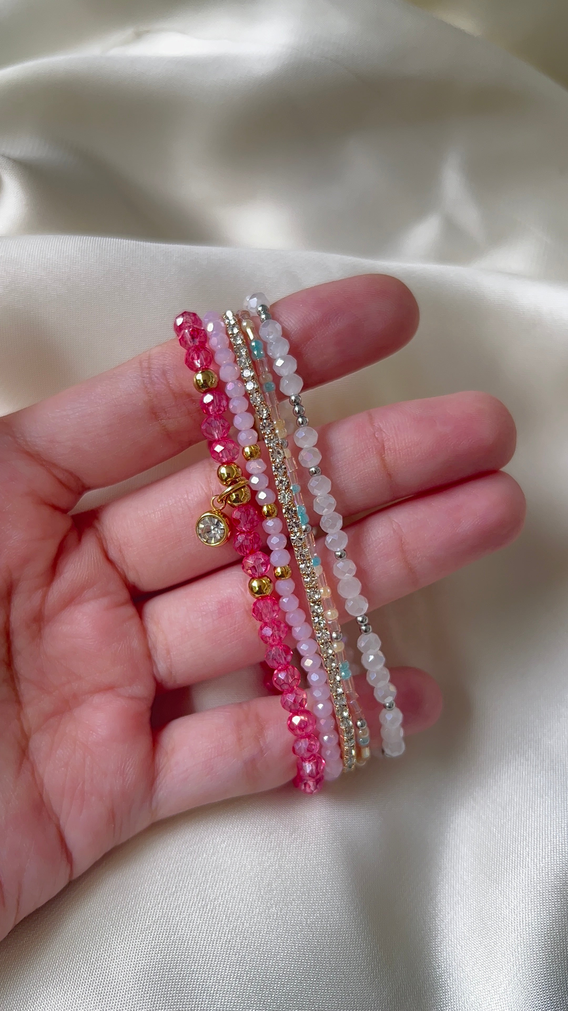 spring stack (5 stretchy bracelets)