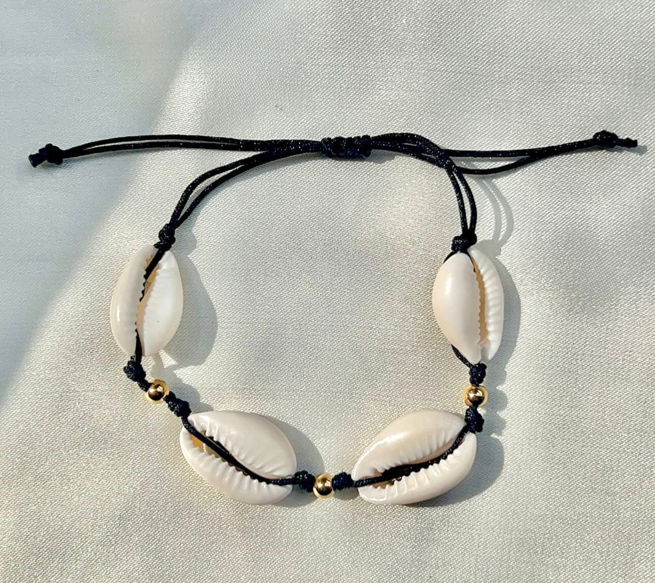 adjustable shell bracelet