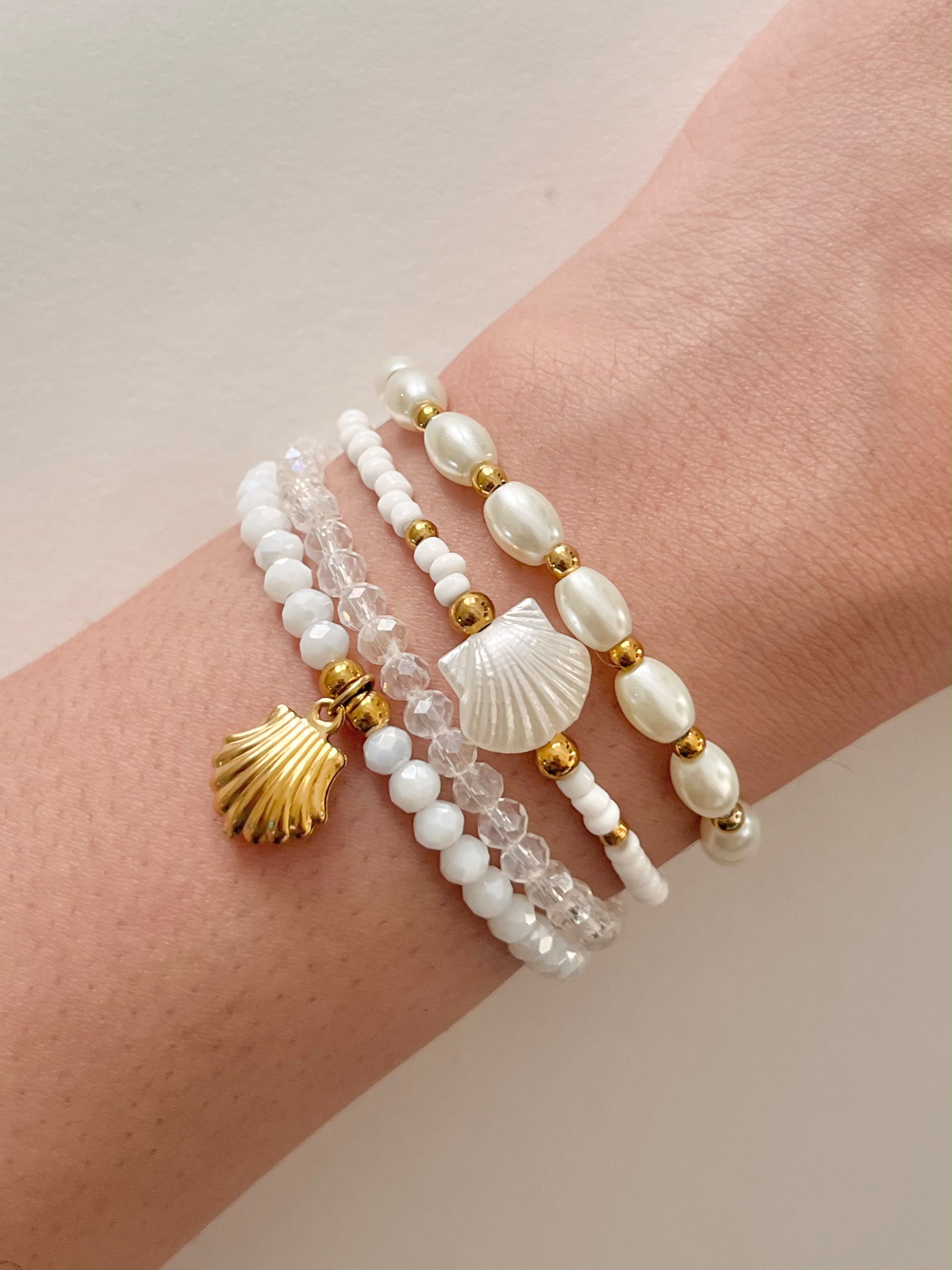 shell bracelet stack(stretchy)