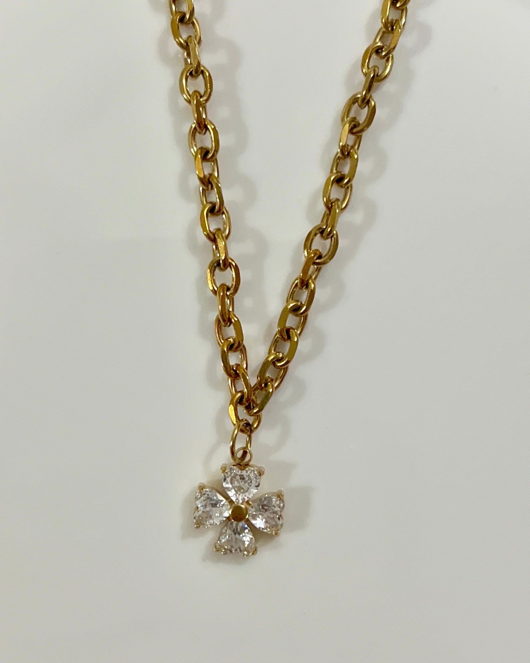 clover necklace
