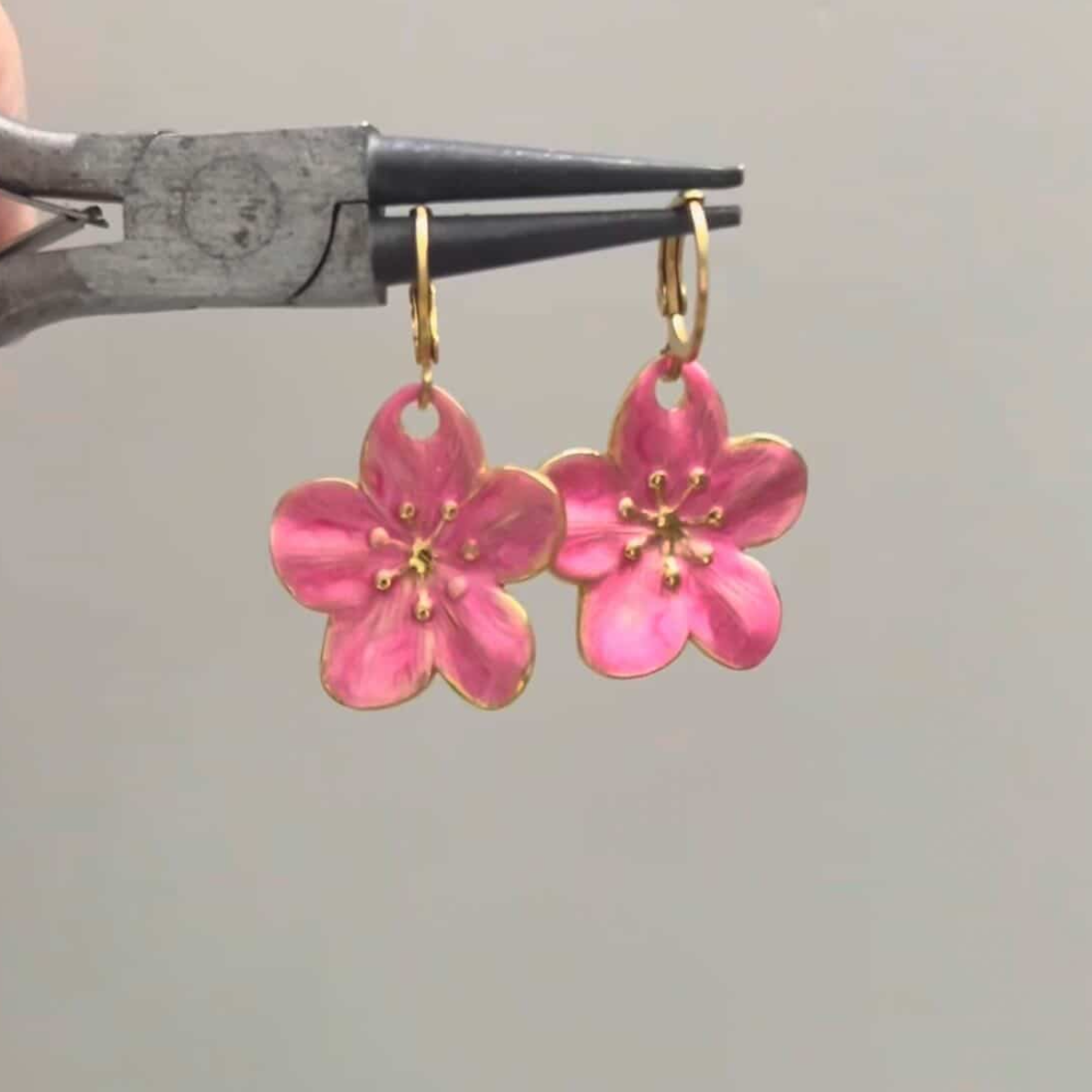 pink flower earrings